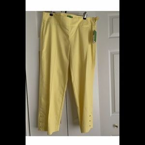 Lilly Pulitzer Yellow Capri pants 10 New
